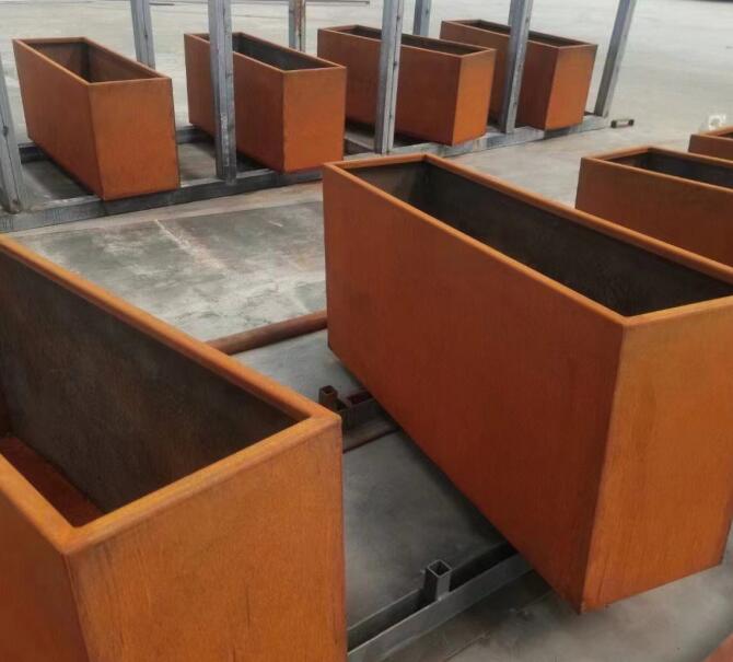 新建耐候钢花箱